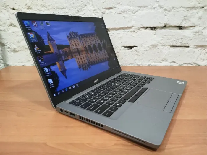 Ультрабук Dell Latitude 5410 / 14" (1920x1080) IPS Touch / Intel Core i5-10210U (4 (8) ядра по 1.7 - 4.4 GHz) / 8 GB DDR4 / 240 GB SSD / Intel UHD Graphics / WebCam б/в - зображення 3