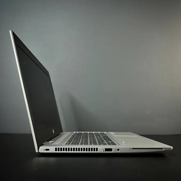 Ультрабук HP ProBook 640 G5 / 14" (1366x768) TN / Intel Core i3-8145U (2 (4) ядра по 2.1 - 3.9 GHz) / 8 GB DDR4 / 128 GB SSD / Intel UHD Graphics / HDMI б/в - зображення 5