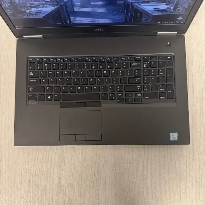 Мобільна робоча станція Б-класу Dell Precision 7740 / 17,3" (1920x1080) IPS / Intel Core i7-9750H (6 (12) ядер по 2,6 - 4,5 ГГц) / 24 ГБ DDR4 / 256 ГБ SSD / nVidia Quadro RTX 3000, 6 ГБ GDDR6, 192-біт / WebCam б/в - зображення 3