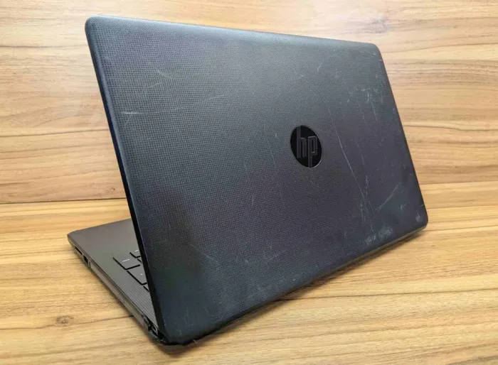 Ноутбук Б-клас HP 15-bs05dx / 15.6" (1366x768) TN Touch / Intel Core i5-7200U (2 (4) ядра по 2.5 - 3.1 GHz) / 8 GB DDR4 / 256 GB SSD / Intel HD Graphics 620 / WebCam / Windows 10 б/в - зображення 7