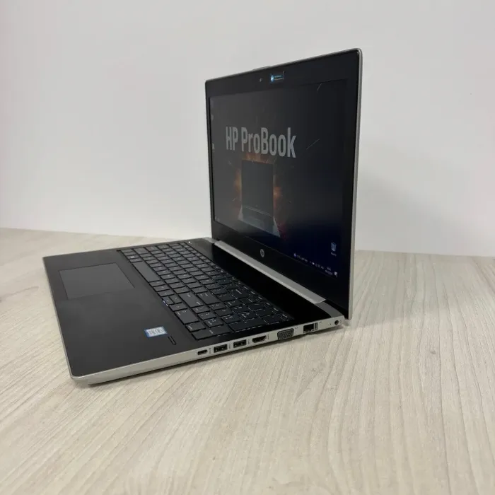 Ноутбук Б-клас HP ProBook 450 G5 / 15.6" (1920x1080) IPS / Intel Core i5-8250U (4 (8) ядра по 1.6 - 3.4 GHz) / 8 GB DDR4 / 256 GB SSD NVMe / Intel UHD Graphics 620 / WebCam б/в - зображення 5