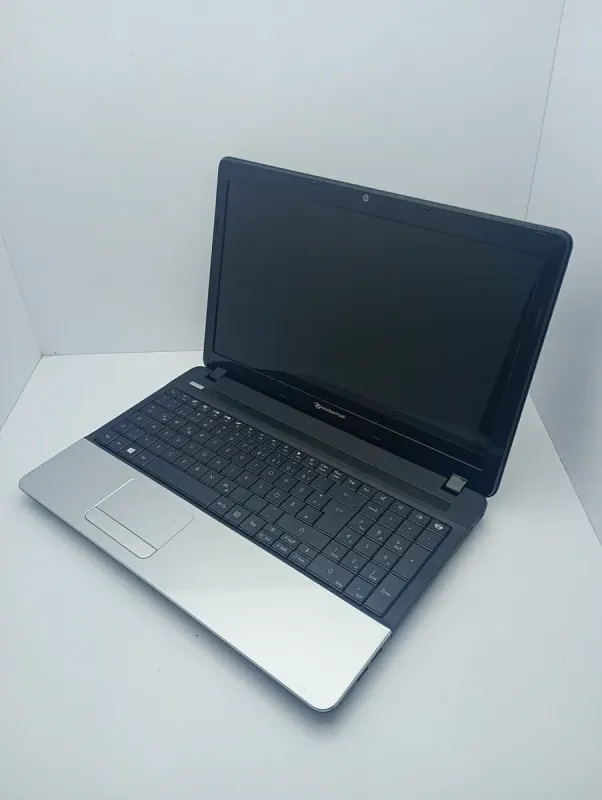 Ноутбук Acer E1-531 / 15.6" (1366x768) TN / Intel Core i5-3210M (2 (4) ядра по 2.5 - 3.1 GHz) / 8 GB DDR3 / 500 GB HDD / Intel HD Graphics / WebCam б/в - зображення 6