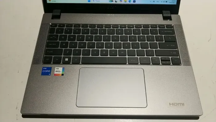 Ультрабук Б-клас Acer TravelMate P214-55-58BP / 14" (1920x1200) IPS / Intel Core i5-1335U (10 (12) ядер по 3.4 - 4.6 GHz) / 16 GB DDR4 / 512 GB SSD / Intel Iris Xe Graphics / Webcam б/в - зображення 3