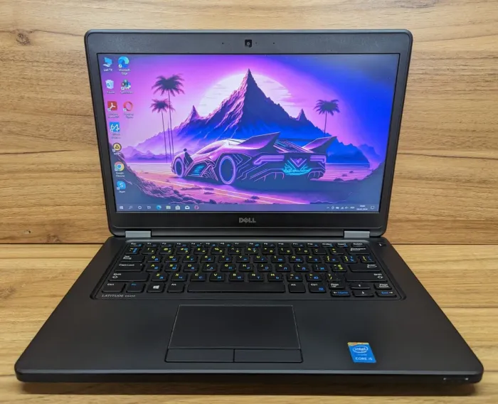 Ноутбук Dell Latitude E5450 / 14" (1366x768) TN / Intel Core i5-5200U (2 (4) ядра по 2.2 - 2.7 GHz) / 8 GB DDR3 / 256 GB SSD / Intel HD Graphics 5500 / WebCam / Windows 10 б/в - зображення 2