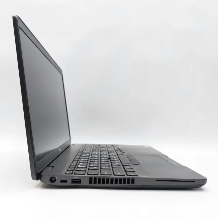 Мобільна робоча станція Dell Precision 3530 / 15.6" (1920x1080) IPS / Intel Core i7-8750H (6 (12) ядер по 2.2 - 4.1 GHz) / 16 GB DDR4 / 512 GB SSD / Quadro P600 Mobile, 4 GB GDDR5, 128-bit / WebCam / Win 11 Pro б/в - зображення 4