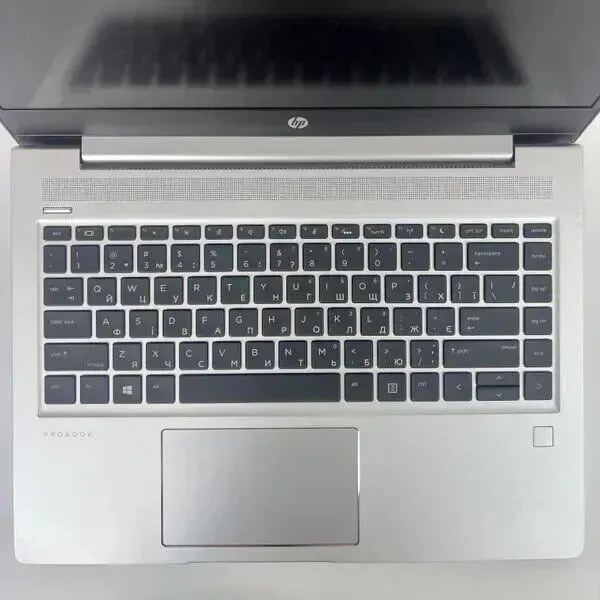 Ультрабук HP ProBook 445 G7 / 14" (1920x1080) IPS / AMD Ryzen 5 4500U (6 ядер по 2.3 - 4.0 GHz) / 16 GB DDR4 / 512 GB SSD / AMD Radeon RX Vega 6 / WebCam / TouchID б/в - зображення 3