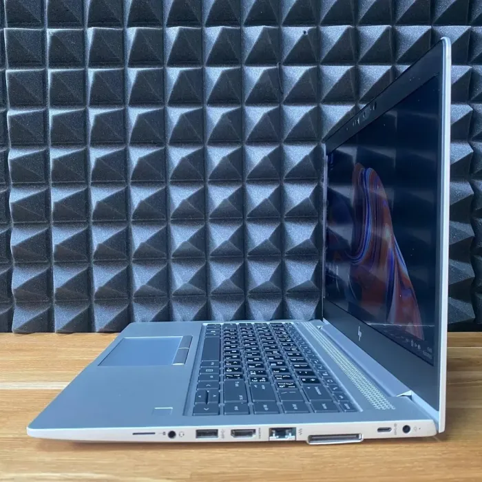 Ультрабук HP EliteBook 745 G6 / 14" (1920x1080) TN Touch / AMD Ryzen 5 Pro 3500U (4 (8) ядра по 2.1 - 3.7 GHz) / 16 GB DDR4 / 256 GB SSD / AMD Radeon RX Vega 8 Graphics / WebCam / HDMI б/в - зображення 6