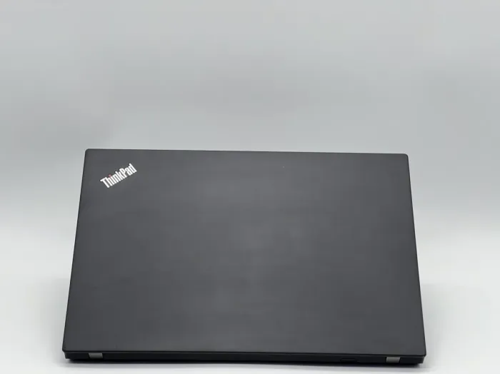 Ноутбук Lenovo ThinkPad T495 / 14" (1920x1080) IPS Touch / AMD Ryzen 5 Pro 3500U (4 (8) ядра по 2.1 - 3.7 GHz) / 12 GB DDR4 / 240 GB SSD / AMD Radeon RX Vega 8 Graphics / WebCam б/в - зображення 5