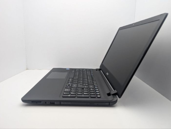 Ноутбук Acer Aspire ES1-533 / 15.6" (1366x768) TN / Intel Celeron N3450 (4 ядра по 1.1 - 2.2 GHz) / 6 GB DDR3 / 120 GB SSD / Intel HD Graphics 500 / WebCam / DVD-ROM б/в - зображення 5