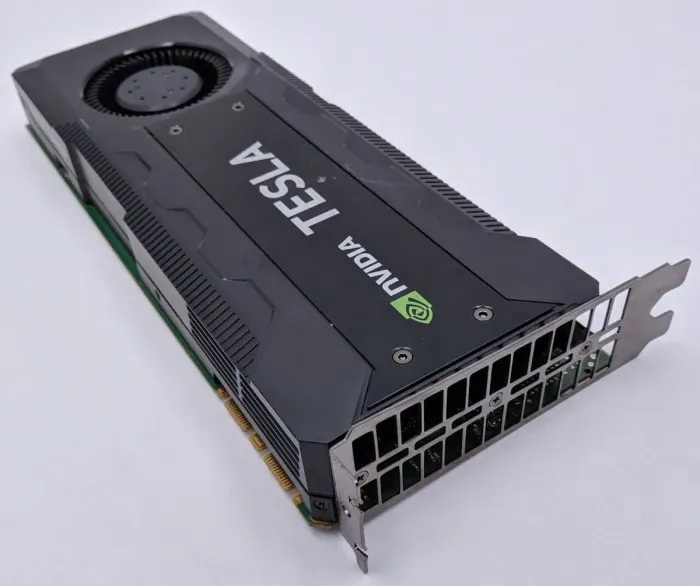 Дискретна відеокарта nVidia Tesla K20c, 5 GB GDDR5, 320-bit б/в - зображення 2