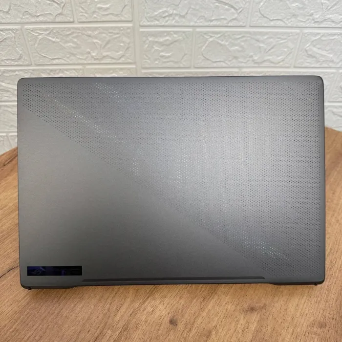 Ігровий ноутбук Б-клас Asus ROG Zephyrus GA503RM / 15.6" (2560x1440) IPS / AMD Ryzen 9 6900HS (8 (16) ядер по 3.3 - 4.9 GHz) / 16 GB DDR5 / 512 GB SSD NVMe / nVidia GeForce RTX 3060, 6 GB GDDR6, 192-bit / WebCam б/в - зображення 3