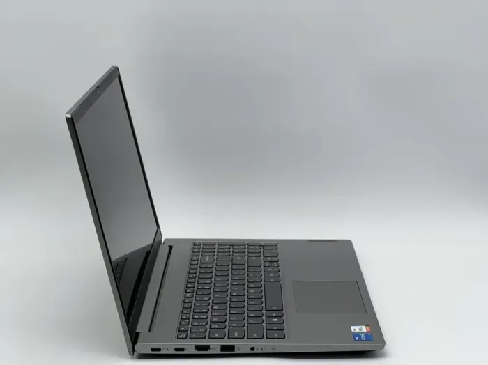 Ультрабук Lenovo ThinkBook 15 G4 IAP / 15.6" (1920x1080) IPS / Intel Core i5-1235U (10 (12) ядер по 3.3 - 4.4 GHz) / 16 GB DDR4 / 240 GB SSD / Intel Iris Xe Graphics / WebCam б/в - зображення 3
