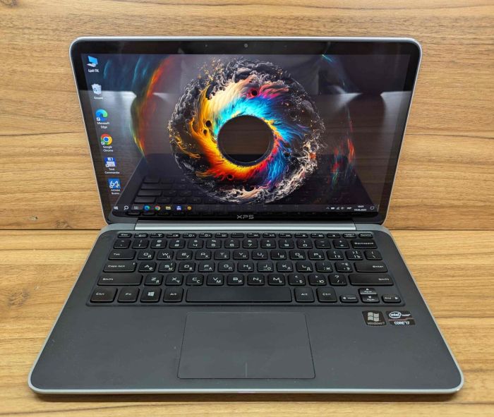 Ноутбук Dell XPS 13-L322X / 13.3" (1920x1080) IPS / Intel Core i7-3537U (2 (4) ядра по 2.0 - 3.1 GHz) / 8 GB DDR3 / 256 GB SSD / Intel HD Graphics 4000 / WebCam / Windows 10 б/в - зображення 2