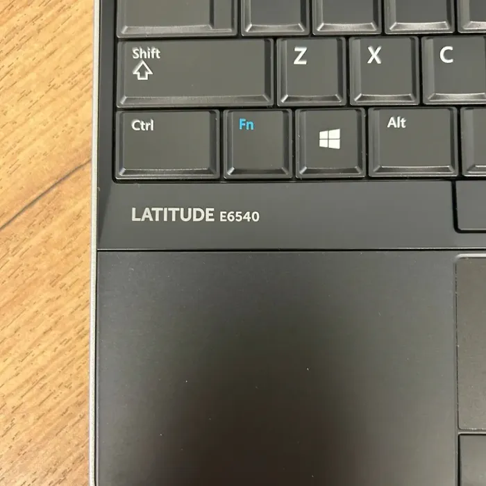 Ноутбук Б-клас Dell Latitude E6540 / 15.6" (1920x1080) IPS / Intel Core i7-4710MQ (4 (8) ядра по 2.5 - 3.5 GHz) / 8 GB DDR3 / 256 GB SSD / AMD Radeon HD 8790M, 2 GB GDDR5, 128-bit / WebCam / DVD-ROM б/в - зображення 8