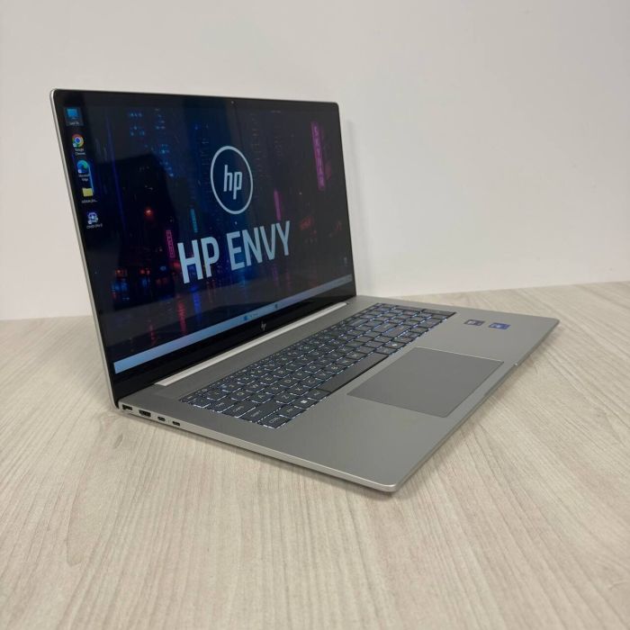 Ультрабук Б-клас HP Envy 17-da0047nr / 17.3" (1920x1080) IPS Touch / Intel Core Ultra 7 155H (16 (22) ядер по 3.8 - 4.8 GHz) / 16 GB DDR5 / 512 GB SSD NVMe / Intel Arc Graphics / WebCam б/в - зображення 4