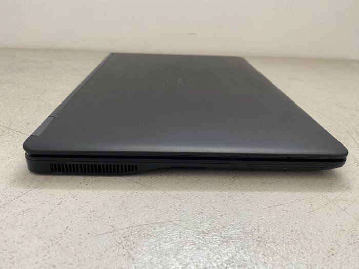 Ультрабук Dell Latitude E7450 / 14" (1366x768) TN / Intel Core i3-5010U (2 (4) ядра по 2.1 GHz) / 8 GB DDR3 / 128 GB SSD / Intel HD Graphics 5500 / WebCam б/в - зображення 4