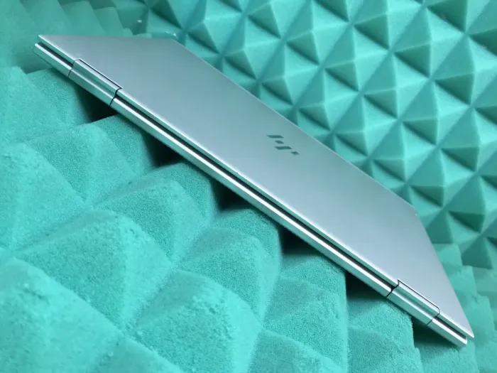 Ноутбук-трансформер HP EliteBook x360 1030 G2 / 13.3" IPS Touch / Core i5-7200U (2(4) ядра по 2.5-3.1 GHz) / 8GB DDR4 / 256GB SSD M.2 / HD Graphics 620 / WebCam / Fingerprint / USB 3.1 / HDMI б/в - зображення 9