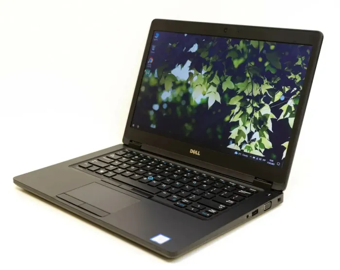 Ультрабук Б-класс Dell Latitude 5480 / 14" TN / Intel Core i5-7440HQ (4 ядра по 2.8-3.8 GHz) / 8GB DDR4 / 256GB SSD / HD Graphics 630 / WebCam / HDMI б/в - зображення 4