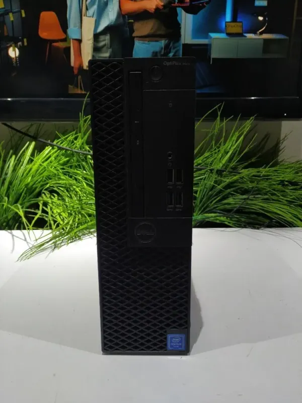 Комп'ютер Dell OptiPlex 3050 SFF / Intel Core i5-6400 (4 ядра по 2.7 - 3.3 GHz) / 16 GB DDR4 / 240 GB SSD / Intel HD Graphics 530 б/в - зображення 2