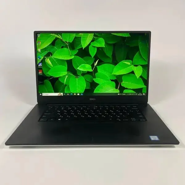 Мобільна робоча станція Dell Precision 5530 / 15.6" (1920x1080) IPS / Intel Xeon E-2176M (6 (12) ядер по 2.7 - 4.4 GHz) / 16 GB DDR4 / 512 GB SSD / nVidia Quadro P1000, 4 GB GDDR5, 128-bit / HDMI б/в - зображення 2