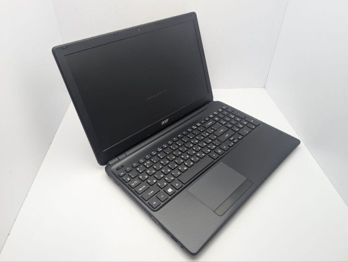 Ноутбук Acer Aspire E1-522 / 15.6" (1366x768) TN / AMD E1-2500 (2 ядра по 1.4 GHz) / 6 GB DDR3 / 500 GB HDD / AMD Radeon HD 8240 Graphics / WebCam б/в - изображение 6