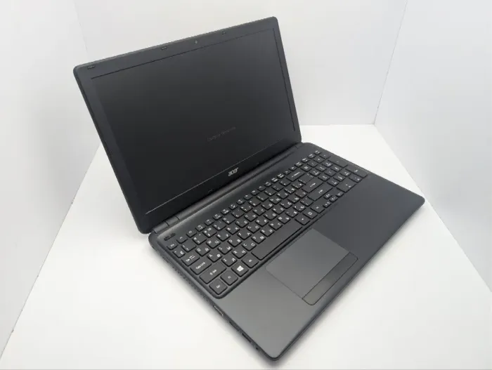 Ноутбук Acer Aspire E1-522 / 15.6" (1366x768) TN / AMD E1-2500 (2 ядра по 1.4 GHz) / 6 GB DDR3 / 500 GB HDD / AMD Radeon HD 8240 Graphics / WebCam б/в - зображення 6