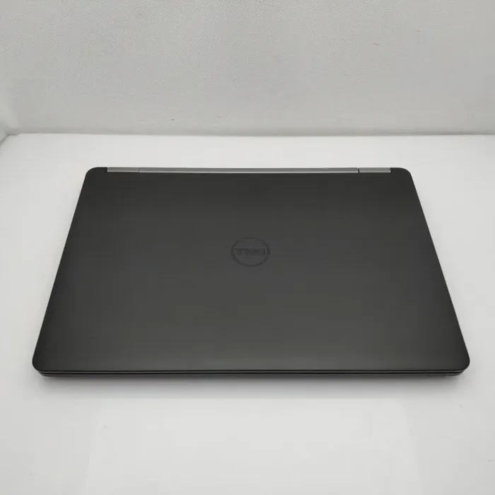 Ультрабук Dell Latitude E5470 / 14" TN / Core i5-6300U (2(4) ядра по 2.4-3 GHz) / 8GB DDR4 / 256GB SSD / HD Graphics 520 / WebCam / Win 10 Pro б/в - зображення 6