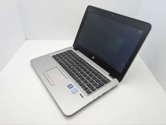 Нетбук HP EliteBook 820 G3 / 12.5" (1366x768) TN / Intel Core i5-6300U (2 (4) ядра по 2.4 - 3.0 GHz) / 8 GB DDR4 / 120 GB SSD / Intel HD Graphics 520 / WebCam б/в - зображення 6