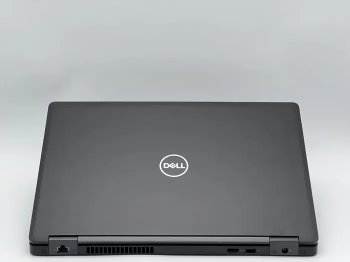 Ультрабук Dell Latitude 5590 / 15.6" (1366x768) TN / Intel Core i5-8250U (4 (8) ядра по 1.6 - 3.4 GHz) / 16 GB DDR4 / 240 GB SSD / Intel UHD Graphics 620 / HDMI б/в - зображення 5