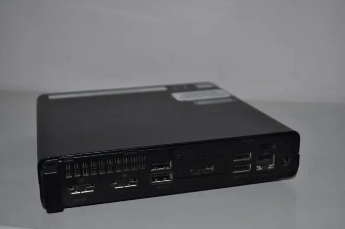 Неттоп HP ProDesk 600 G4 Desktop Mini USFF / Intel Core i3-8100T (4 ядра по 3.1 GHz) / 16 GB DDR4 / 256 GB SSD M.2 / Intel UHD Graphics 630 / Wi-Fi / Bluetooth / Windows 11 Pro б/в - зображення 7