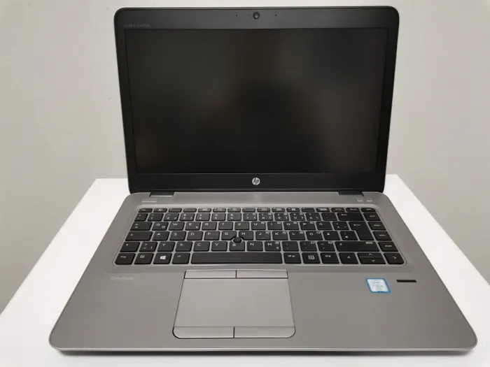 Ультрабук Б-клас HP EliteBook 840 G3 / 14" (1920x1080) TN / Intel Core i5-6300U (2 (4) ядра по 2.4 - 3.0 GHz) / 8 GB DDR4 / 120 GB SSD + 320 GB HDD / Intel HD Graphics 520 / WebCam / DisplayPort / Windows 10 Pro б/в - зображення 2