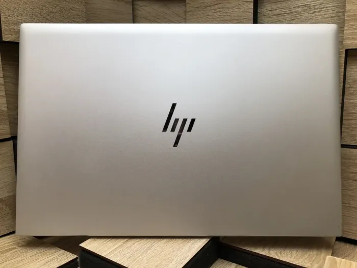 Ультрабук Б-клас HP EliteBook 845 G7 / 14" (1920х1080) IPS / AMD Ryzen 5 Pro 4650U (6 (12) ядер по 2.1 - 4.0 GHz) / 8 GB DDR4 / 256 GB SSD M.2 / AMD Radeon RX Vega 6 Graphics / WebCam / HDMI / Fingerprint б/в - зображення 5