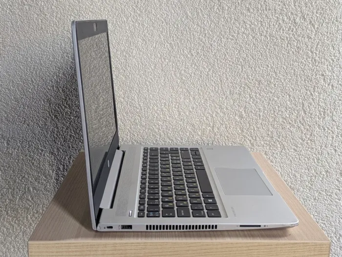 Ноутбук Б-клас HP ProBook 440 G7 / 14" (1920x1080) IPS / Intel Core i3-10110U (2 (4) ядра по 2.1 - 4.1 GHz) / 16 GB DDR4 / 256 GB SSD / Intel UHD Graphics / WebCam б/в - зображення 7