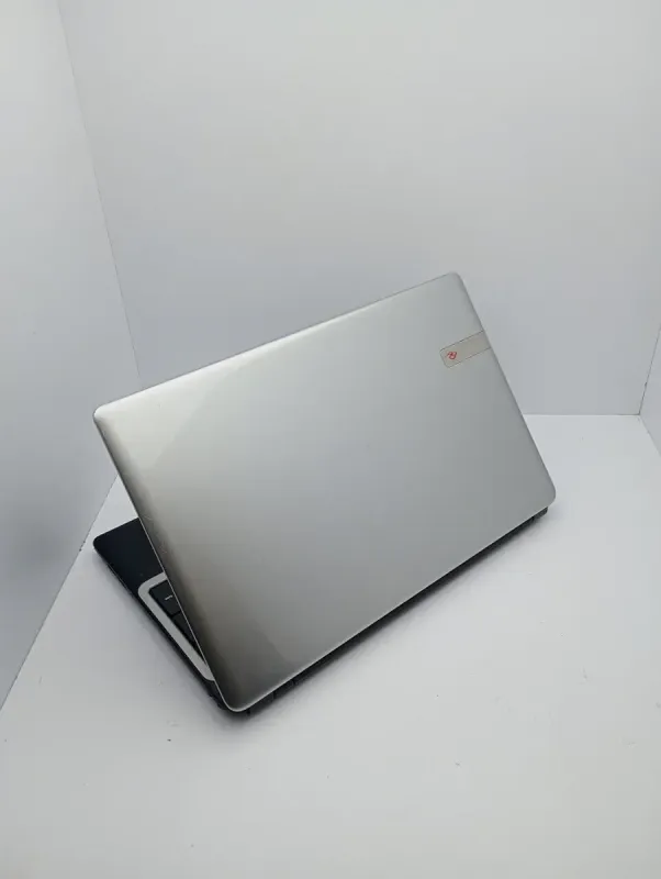 Ноутбук Acer Pakard TE69 / 15.6" (1366x768) TN / Intel Celeron N2820 (2 ядра по 2.13 - 2.39 GHz) / 4 GB DDR3 / 120 GB SSD / Intel HD Graphics / WebCam б/в - зображення 7