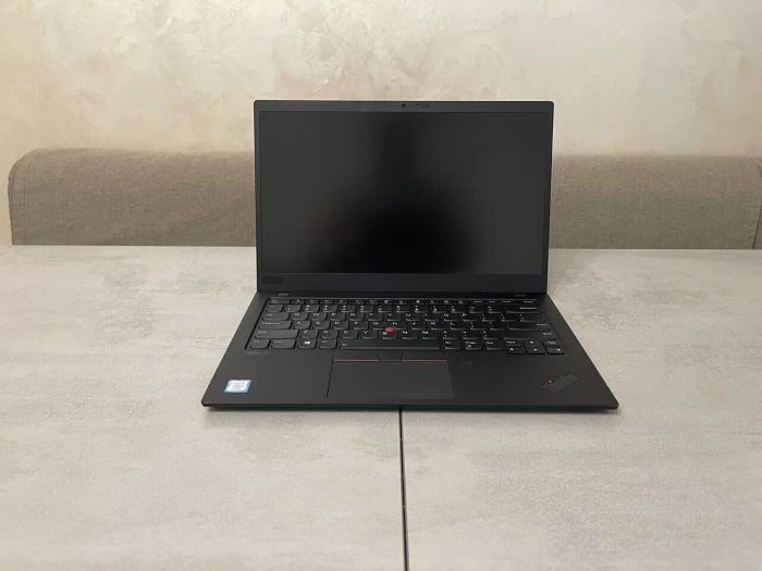 Ультрабук Lenovo ThinkPad X1 Carbon (7th Gen) / 14" (2560x1440) IPS / Intel Core i7-8665U (4 (8) ядра по 1.9 - 4.8 GHz) / 16 GB DDR3 / 512 GB SSD M.2 / Intel UHD Graphics 620 / WebCam / Fingerprint / USB 3.1 / HDMI б/в - зображення 3