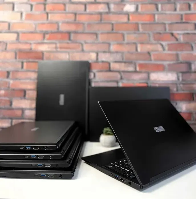 Ноутбук Stonebook Pro P105E / 15.6" (1920x1080) IPS / Intel Core i5-10210U (4 (8) ядра по 1.6 - 4.2 GHz) / 8 GB DDR4 / 256 GB SSD M.2 / Intel UHD Graphics / WebCam б/в - зображення 7