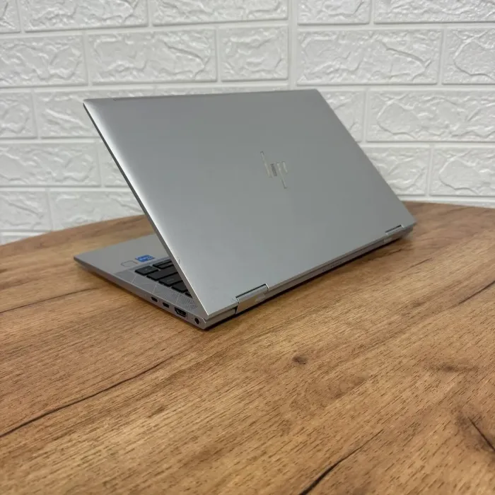 Ультрабук-трансформер Б-класс HP EliteBook 830 G8 x360 / 13.3" (1920x1080) IPS Touch / Intel Core i5-1145G7 (4 (8) ядра по 2.6 - 4.4 GHz) / 16 GB DDR4 / 512 GB SSD / Intel Iris Xe Graphics / WebCam б/в - зображення 6