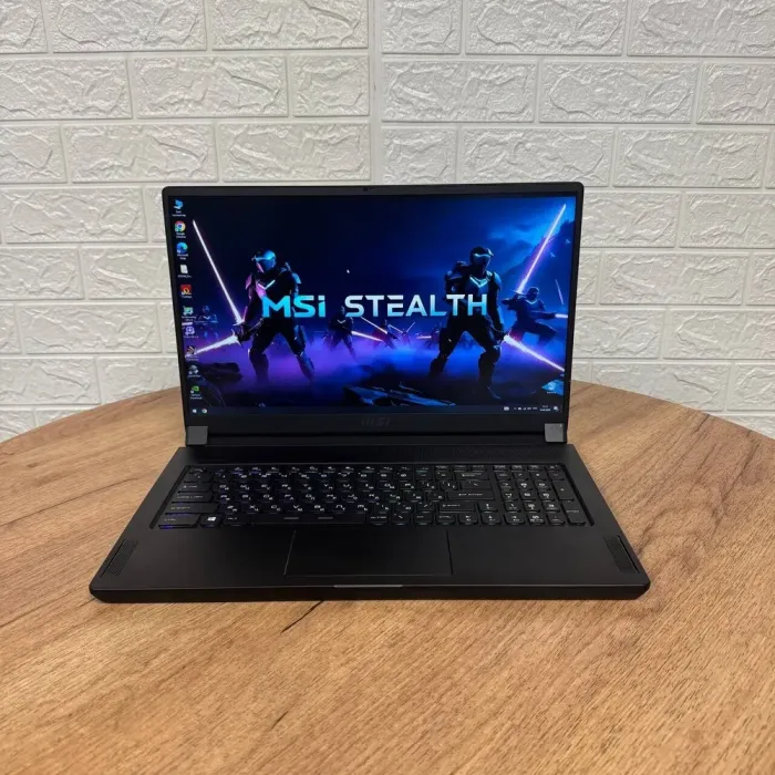 Ігровий ноутбук MSI GS76 Stealth 11UG / 17.3" (1920x1080) IPS / Intel Core i9-11900H (8 (16) ядер по 2.5 - 4.9 GHz) / 32 GB DDR4 / 1000 GB SSD NVMe / nVidia GeForce RTX 3070, 8 GB GDDR6, 256-bit / WebCam б/в - зображення 2