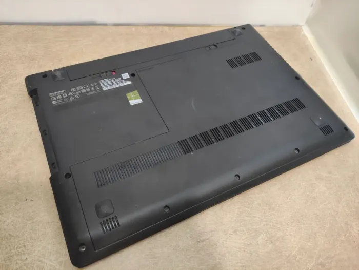 Ноутбук Б-клас Lenovo G50-70 / 15.6" (1366x768) TN / Intel Core i7-4510U (2 (4) ядра по 2.0 - 3.1 GHz) / 16 GB DDR3 / 120 GB SSD / Intel HD Graphics 4400 / WebCam б/в - зображення 7