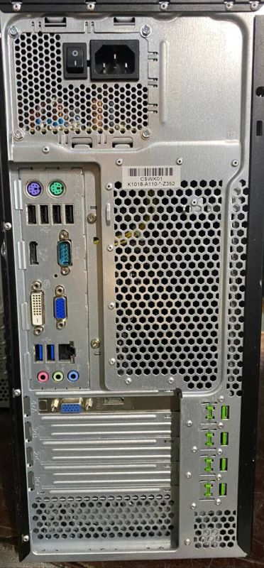 Комп'ютер Fujitsu Esprimo P720 E90 Tower / Intel Core i7-4790 (4 (8) ядра по 3,6 - 4,0 ГГц) / 16 ГБ DDR3 / 256 ГБ SSD / AMD Radeon R7 240, 2 ГБ GDDR3, 64-біт / DVD-ROM б/в - зображення 4