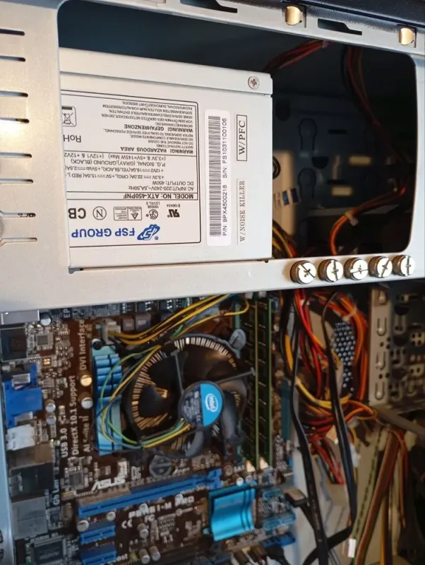 ПК Chieftec Bravo Tower / Intel Core i5-2400 (4 ядра по 3.1 - 3.4 GHz) / 8 GB DDR3 / 120 GB SSD / Intel HD Graphics 2000 / DVD-ROM / 450W б/в - зображення 7