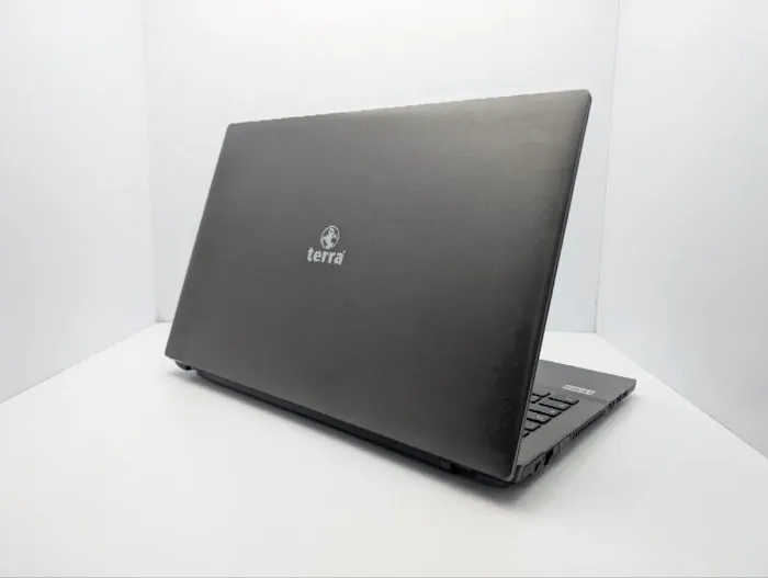 Ноутбук Terra Mobile 1529H / 15.6" (1366x768) TN / Intel Core i3-4000M (2 (4) ядра по 2.4 GHz) / 8 GB DDR3 / 120 GB SSD / Intel HD Graphics 4600 / WebCam / DVD-ROM б/в - зображення 8