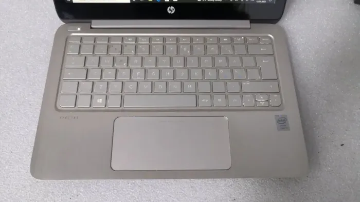 Ноутбук HP Spectre / 13.3" IPS / Core i5-4200U (2(4) ядра по 1.6-2.6 GHz) / 4GB DDR3 / 128GB SSD / HD Graphics 4400 / WebCam  б/в - зображення 3