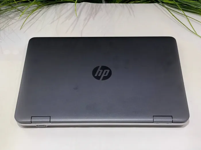 Ноутбук HP Probook 640 G2 / 14" TN / Core i3-6006U (2(4) ядра по 2GHz) / 8GB DDR4 / 240GB SSD / HD Graphics 520 / WebCam / 3G б/в - зображення 4