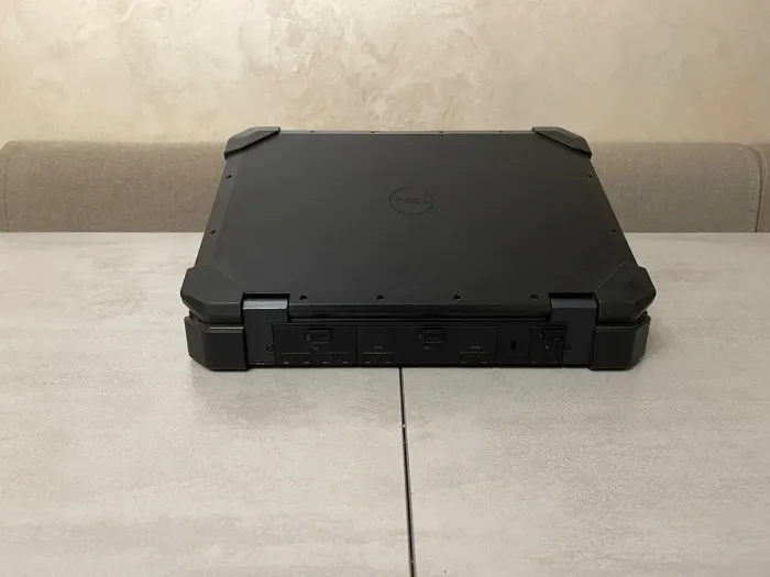 Захищений ноутбук Dell Latitude 7424 Rugged Extreme / 14" (1920x1080) IPS Touch / Intel Core i5-8350U (4 (8) ядра по 1.7 - 3.6 GHz) / 16 GB DDR4 / 1000 GB SSD M.2 / AMD Radeon RX 540, 2 ГБ GDDR5, 64-біт / WebCam б/в - зображення 8