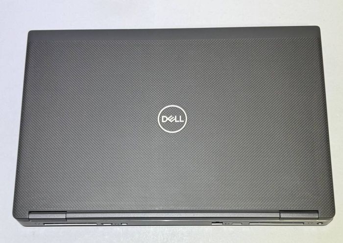 Мобільна робоча станція Dell Precision 7740 / 17,3" (1920x1080) IPS / Intel Core i7-9750H (6 (12) ядер по 2,6 - 4,5 ГГц) / 32 ГБ DDR4 / 256 ГБ SSD + 256 ГБ SSD / nVidia Quadro RTX 4000, 8 ГБ GDDR6, 256-біт / HDMI / WebCam б/в - зображення 6
