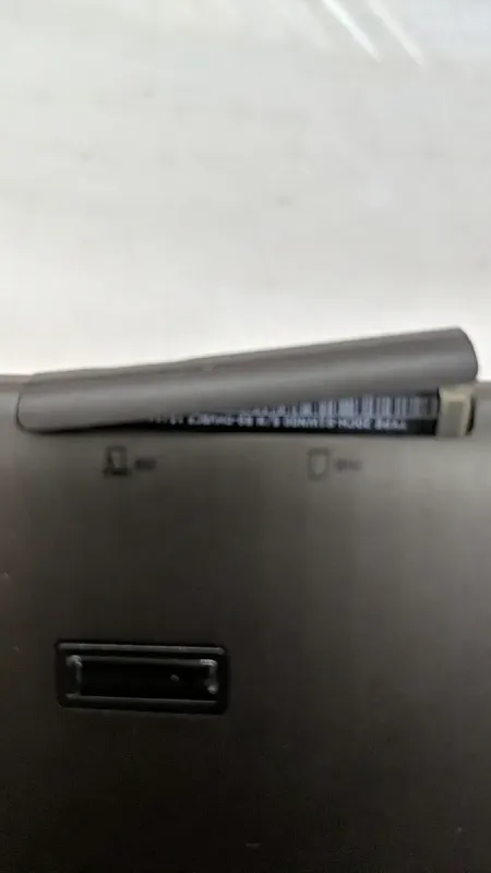 Ноутбук-трансформер Б-клас Lenovo ThinkPad Helix 20CH / 11.6" (1920x1080) TN Touch / Intel Core M-5Y10 (2 (4) ядра по 0.8 - 2.0 GHz) / 8 GB DDR3 / 256 GB SSD / Intel HD Graphics 5300 / WebCam / LTE / Windows 10 Pro б/в - зображення 15