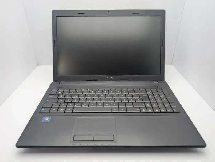 Ноутбук Asus X54C / 15.6" (1366x768) TN / Intel Pentium B960 (2 ядра по 2.2 GHz) / 8 GB DDR3 / 500 GB HDD / Intel HD Graphics / WebCam / DVD-ROM б/в - зображення 3