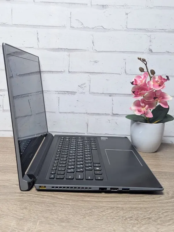 Ноутбук-трансформер Б-клас Lenovo IdeaPad Flex 14 / 14" (1366x768) TN / Intel Core i3-4010U (2 (4) ядра по 1.7 GHz) / 8 GB DDR3 / 128 GB SSD / Intel HD Graphics 4400 / WebCam б/в - зображення 7