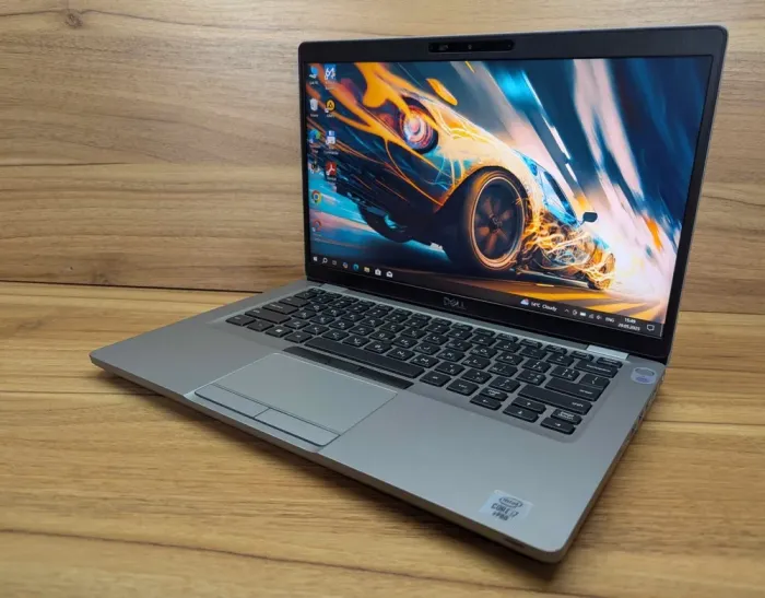 Ультрабук Dell Latitude 5411 / 14" (1920x1080) IPS / Intel Core i7-10850H (6 (12) ядер по 2.7 - 5.1 GHz) / 16 GB DDR4 / 256 GB SSD / Intel UHD Graphics / WebCam / Windows 10 б/в - зображення 5